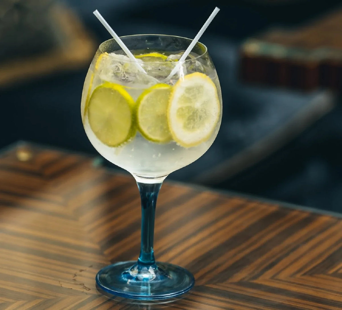 Relive the 1920s With a Tangy Tom Collins – Urban Bar USA