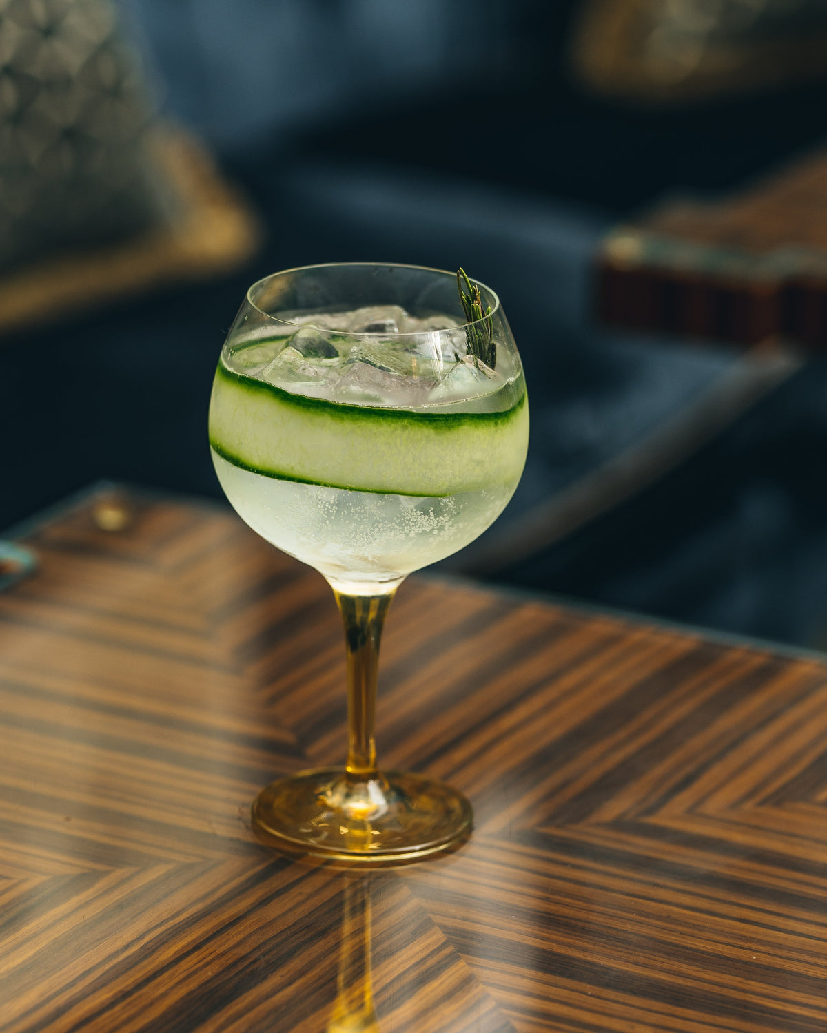 Amber Stem Gin Balloon Glass 60cl – Urban Bar USA